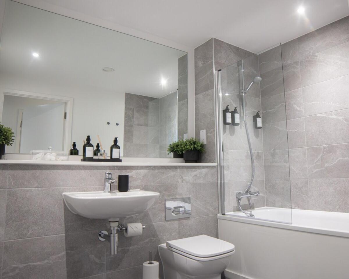 Luxury Mcr 2Bed,2Bath Apartment- Central Location! 曼彻斯特 外观 照片
